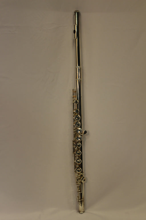 Selmer Signet Silver Head Flute Outfit